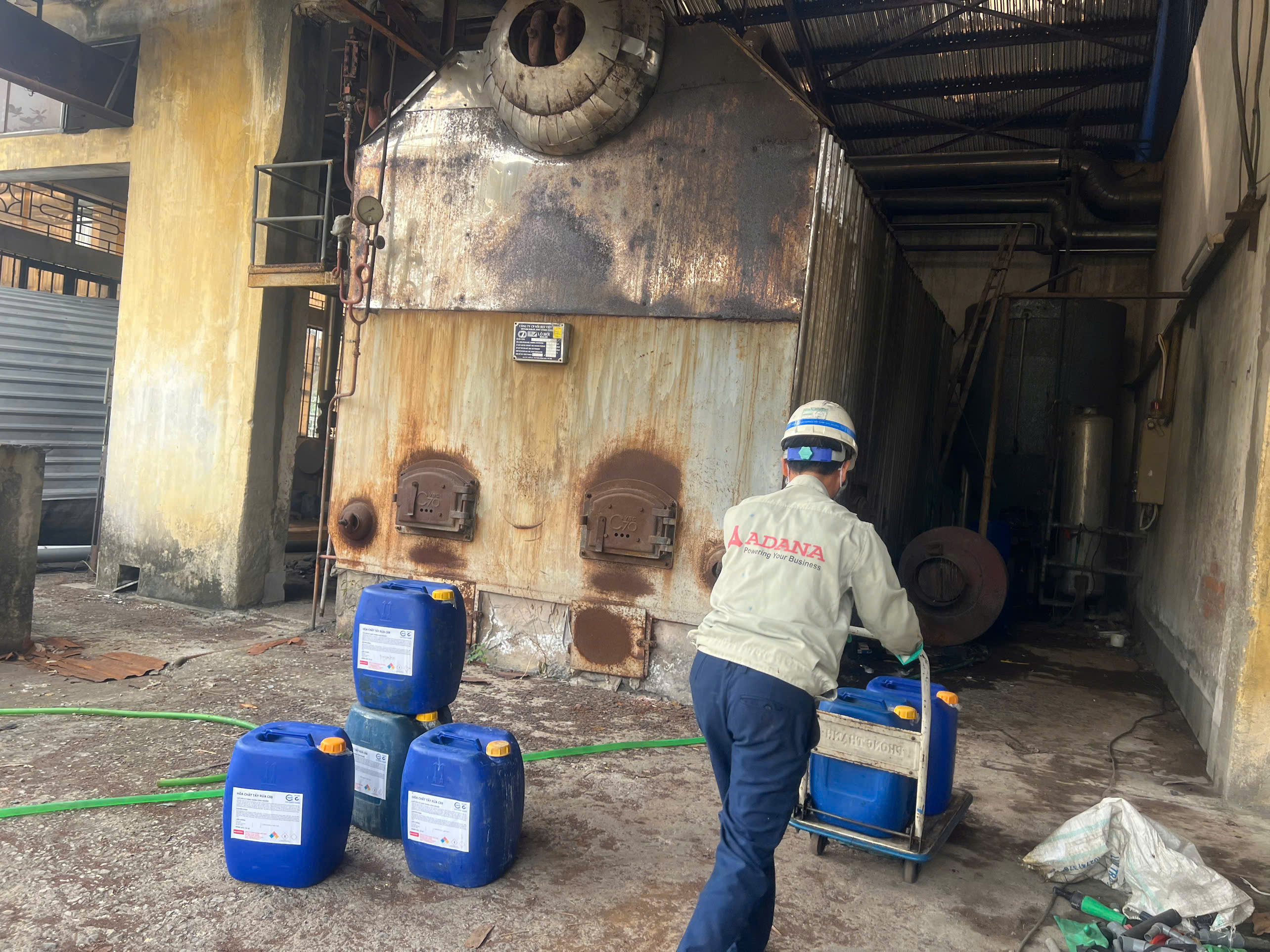 Dịch vụ tẩy cặn nồi hơi giá rẻ